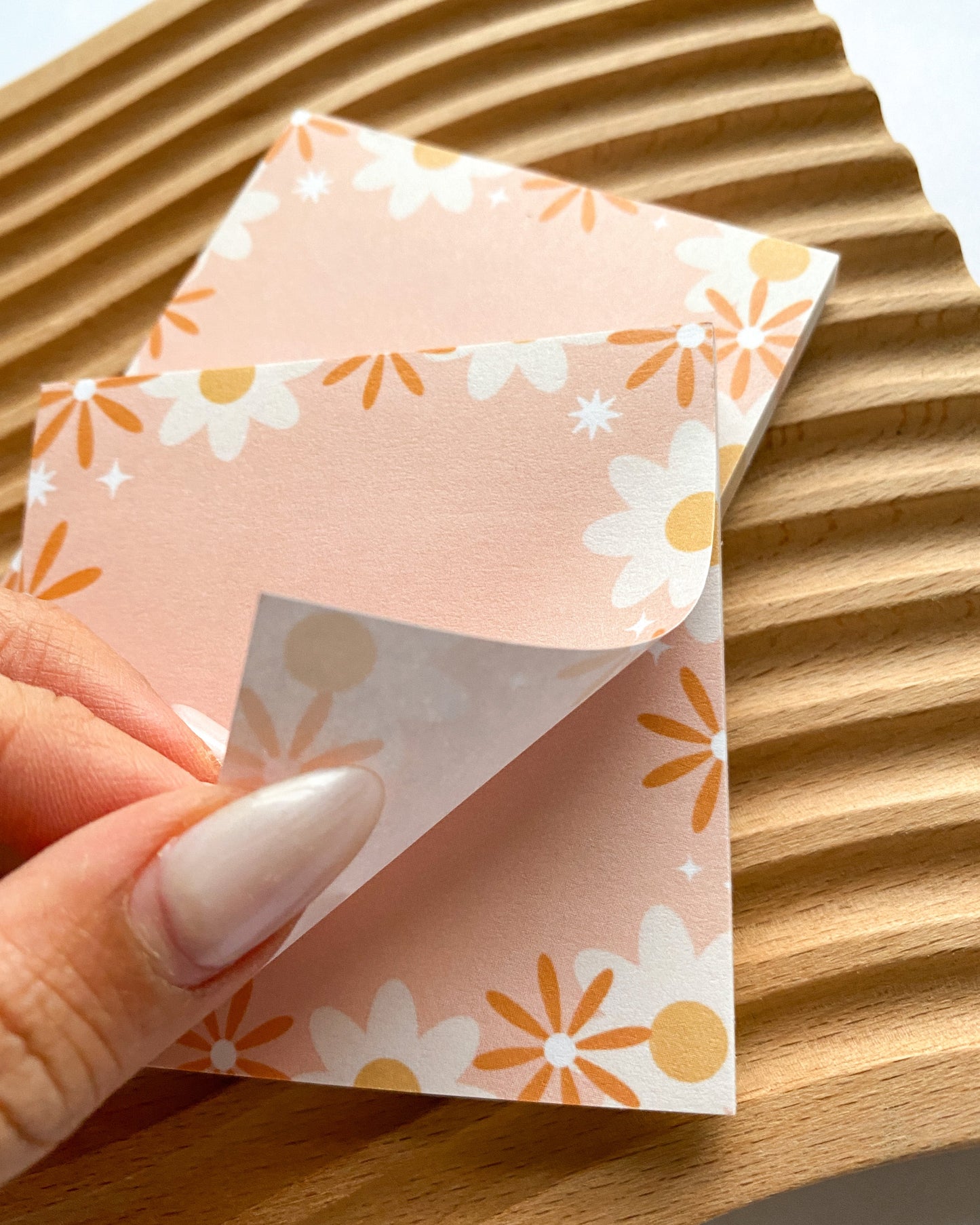 Ditsy Daisy Sticky Notes